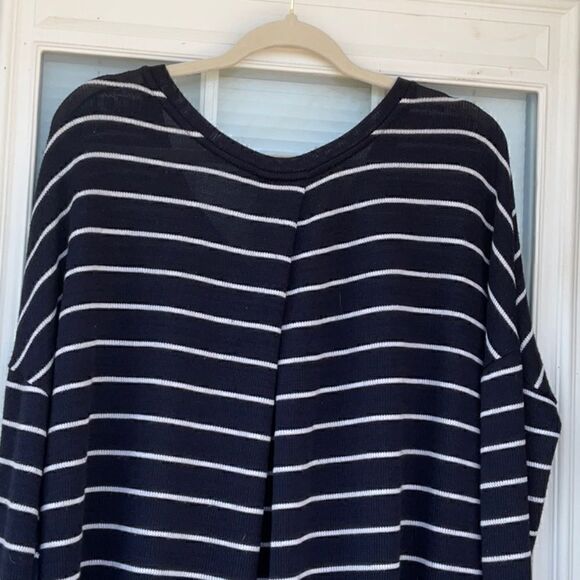 Take 50% OFF- Merona V-neck Striped Sweater, Size-XL - Picture 7 of 8